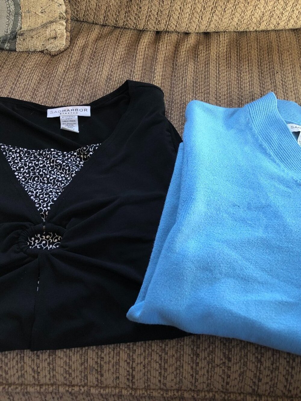 LOT of 2 Sag Harbor Tops - L and XL - 21.5-22" Pit to Pit #JS